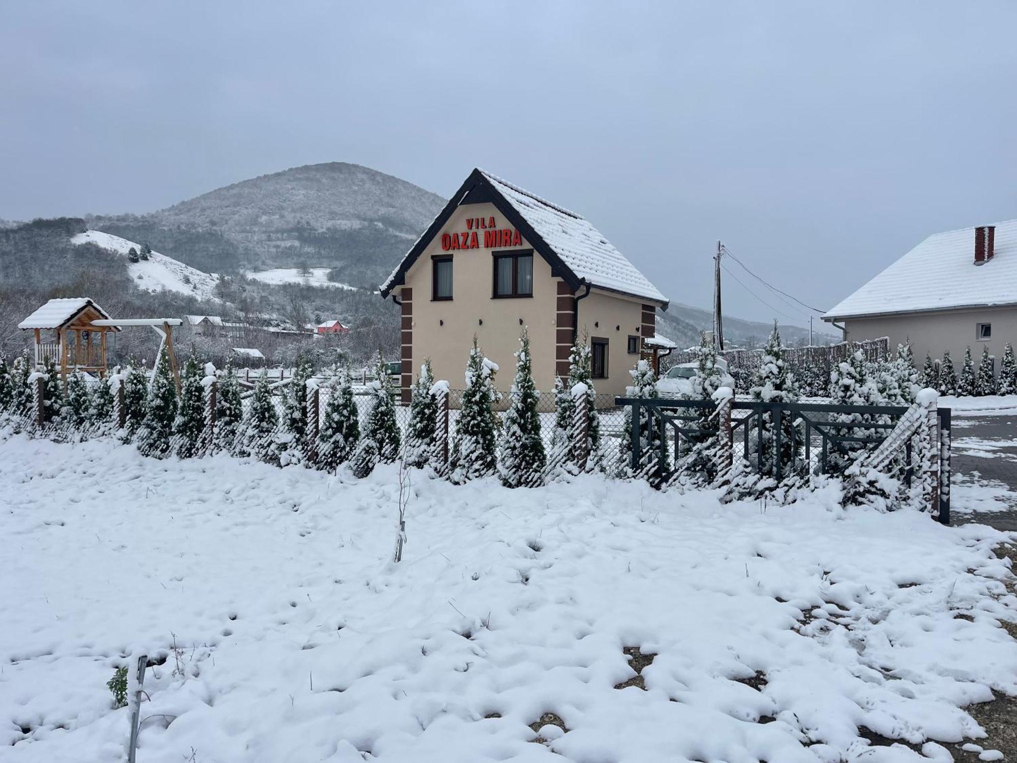 Vila Oaza Mira Draganici Raška Esterno foto